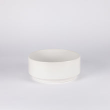 Load image into Gallery viewer, Atlas Salad Bowl, Flat White