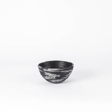 Load image into Gallery viewer, Hellebore - Small Bowl